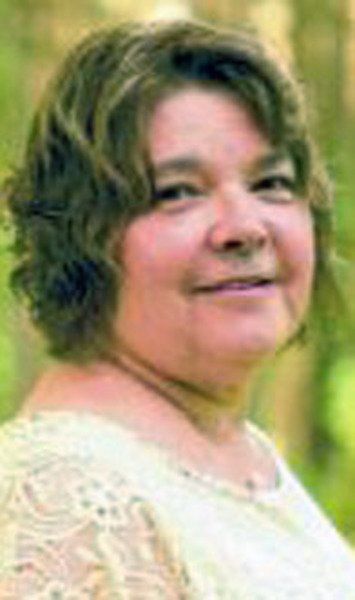 Senior queen to be crowned Tuesday